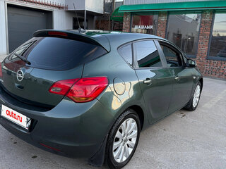 2010 Opel Astra J, зелёный, 600000 рублей, вид 4