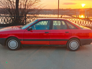 1988 Audi 80 IV (B3), красный, 210000 рублей, вид 2