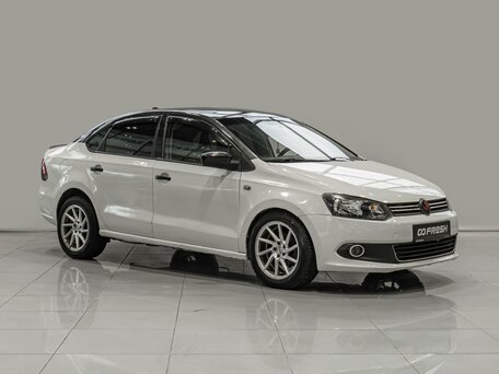 2012 Volkswagen Polo V, белый, 390000 рублей, вид 1