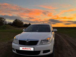 2012 Skoda Octavia II (A5) Рестайлинг, белый, 777776 рублей, вид 1