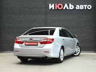 2012 Toyota Camry VII (XV50), серебристый, 1600000 рублей, вид 4