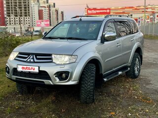 2015 Mitsubishi Pajero Sport II Рестайлинг, серебристый, 1900000 рублей, вид 1