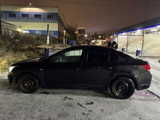 2013 Chevrolet Cruze I Рестайлинг, чёрный, 370000 рублей, вид 3