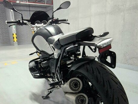 2023 BMW R Nine T, чёрный, 1650000 рублей, вид 5