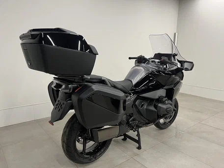 2026 BMW R 1300 RT, чёрный, 4200000 рублей, вид 2