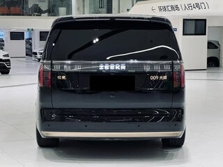 2026 Zeekr 009 108 kWh I Рестайлинг, чёрный, 14750000 рублей, вид 4
