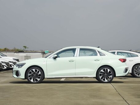 2023 Audi A3 35 TFSI Long IV (8Y), белый, 2290004 рублей, вид 4