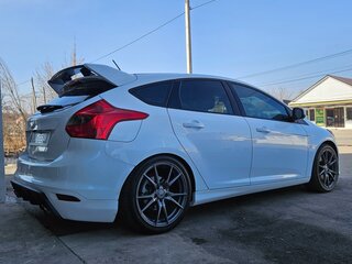 2012 Ford Focus III, белый, 950000 рублей, вид 1