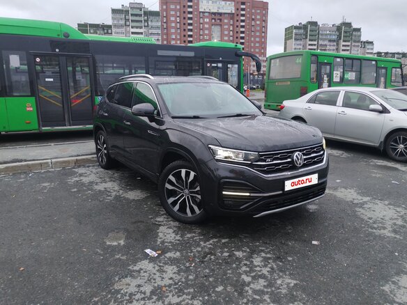 2020 Volkswagen Tayron I, серый, 3250000 рублей - вид 3