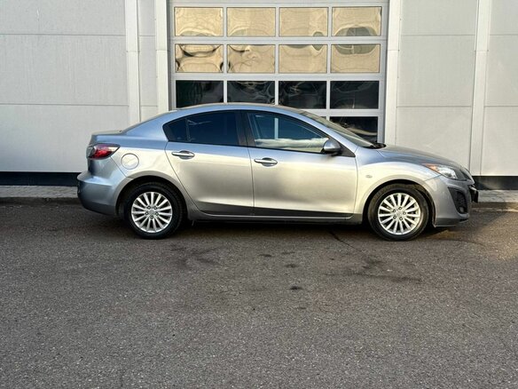 2013 Mazda 3 II (BL) Рестайлинг, серебристый, 931000 рублей - вид 5
