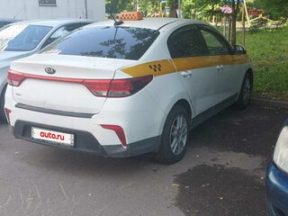 2017 Kia Rio IV, белый, 555000 рублей, вид 4