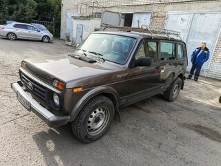 2016 Lada (ВАЗ) 2131 (4x4) I, коричневый, 600000 рублей, вид 1