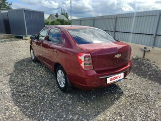 2021 Chevrolet Cobalt II Рестайлинг, красный, 926250 рублей, вид 4