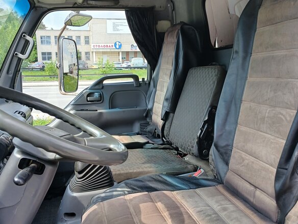 2011 Isuzu Elf (N-series), белый, 1000000 рублей - вид 18