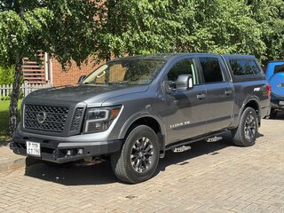 2019 Nissan Titan II, серый, 4400000 рублей, вид 1