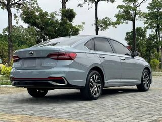 2023 Volkswagen Lavida III Рестайлинг, серый, 1590000 рублей, вид 4