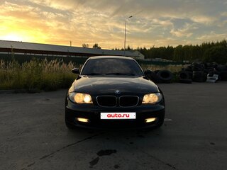 2007 BMW 1 серии 118i I (E81/E82/E87/E88) Рестайлинг, чёрный, 715000 рублей, вид 2