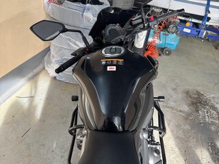 2018 Kawasaki Z 900, чёрный, 955555 рублей, вид 4