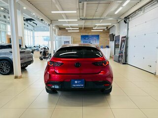 2019 Mazda 3 IV (BP), красный, 1999999 рублей, вид 5