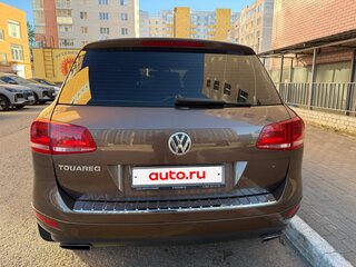 2013 Volkswagen Touareg II, коричневый, 1850000 рублей, вид 4