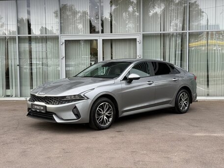 Kia K5 III
