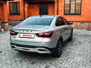 2025 Lada (ВАЗ) Vesta Cross I Рестайлинг (NG), серебристый, 1800000 рублей, вид 3