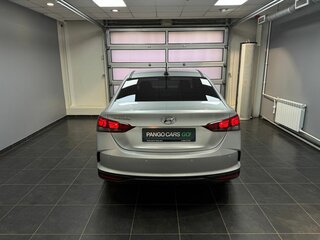 2021 Hyundai Solaris II Рестайлинг, серебристый, 1375000 рублей, вид 5