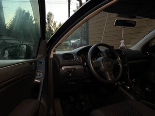 2010 Volkswagen Golf VI, чёрный, 450000 рублей, вид 4