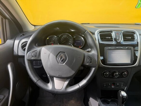 2017 Renault Logan II, белый, 699000 рублей - вид 10