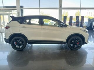 2026 Geely Coolray I Рестайлинг, белый, 2964990 рублей, вид 3