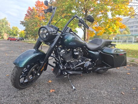 2021 Harley-Davidson Road King Special, зелёный, 1708346 рублей, вид 3