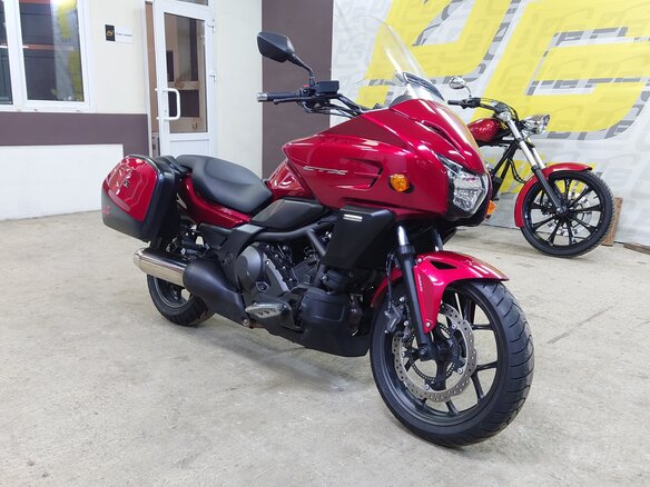 2013 Honda CTX 700, пурпурный, 655000 рублей