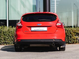 2012 Ford Focus III, красный, 690000 рублей, вид 4