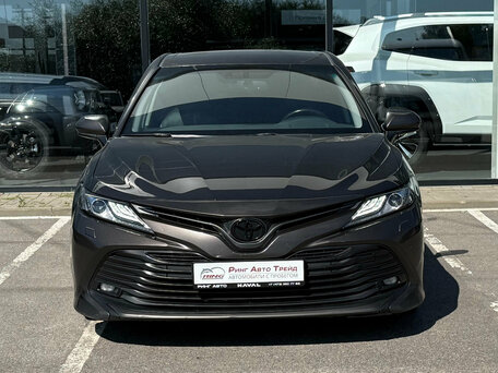2018 Toyota Camry VIII (XV70), коричневый, 2075000 рублей, вид 2