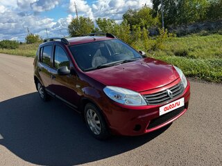 2012 Renault Sandero I, красный, 385000 рублей, вид 3