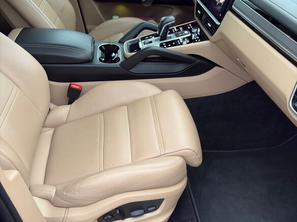 2022 Porsche Cayenne E-Hybrid Coupé III, чёрный, 10200000 рублей - вид 11