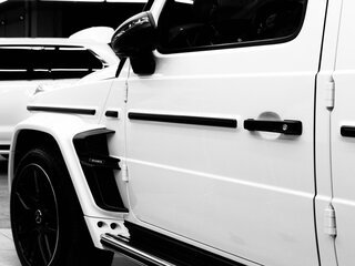 2021 Mercedes-Benz G-Класс 400 d III (W463), белый, 15200000 рублей, вид 2