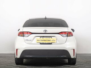 2019 Toyota Corolla XII (E210), белый, 1839000 рублей, вид 4