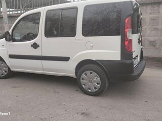 2011 Fiat Doblo I Рестайлинг, белый, 450000 рублей, вид 3