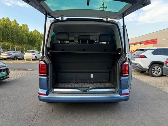 2018 Volkswagen Multivan T6, белый, 6775000 рублей - вид 17