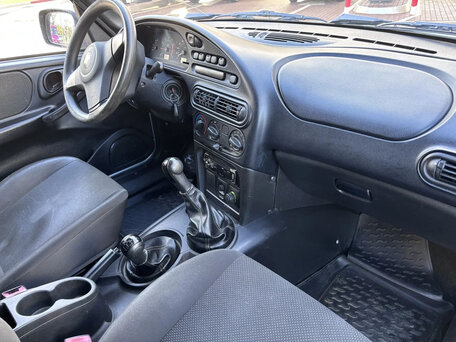 2015 Chevrolet Niva I Рестайлинг, серебристый, 495000 рублей, вид 5
