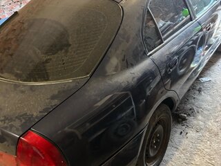 1997 Mitsubishi Carisma I, синий, 30000 рублей, вид 2
