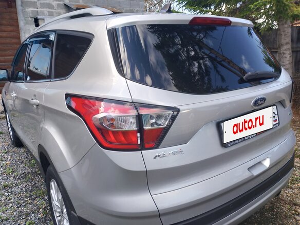 2017 Ford Kuga II Рестайлинг, серый - вид 5
