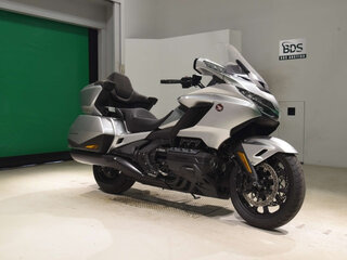 2025 Honda GL 1800 Gold Wing, серебристый, 3100000 рублей, вид 3