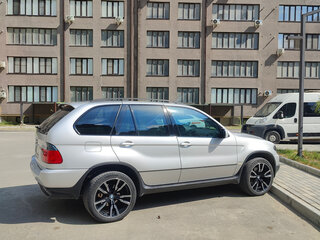 2005 BMW X5 3.0d I (E53) Рестайлинг, серебристый, 1050000 рублей, вид 2