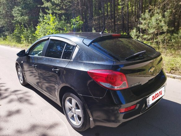 2012 Chevrolet Cruze I, чёрный, 850000 рублей - вид 6