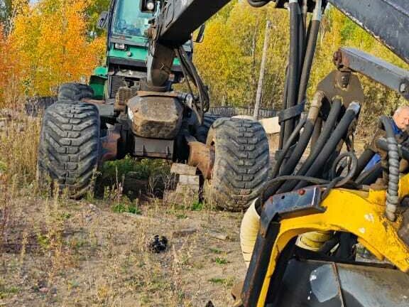 2001 Timberjack 1270B, зелёный, 6500000 рублей - вид 18