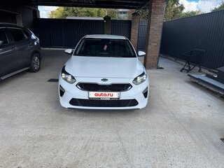 2018 Kia Ceed III, белый, 1650000 рублей, вид 3