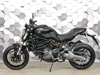 2019 Ducati Monster 821, чёрный, 769000 рублей, вид 4