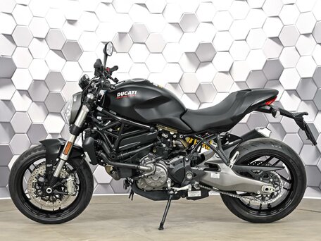 2019 Ducati Monster 821, чёрный, 769000 рублей, вид 4